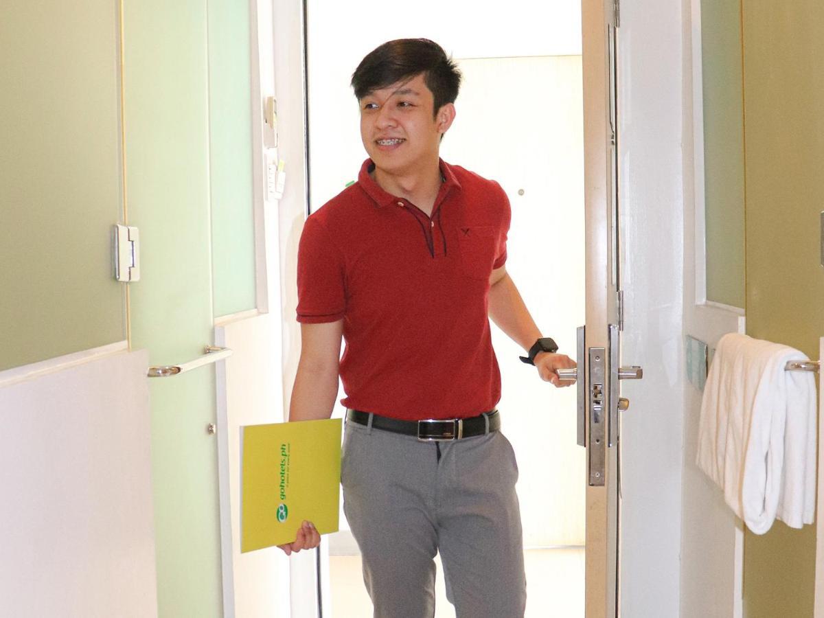 고 호텔스 티모그 케손시티 외부 사진